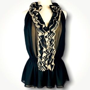 Black and Tan Ruffled Front Top S